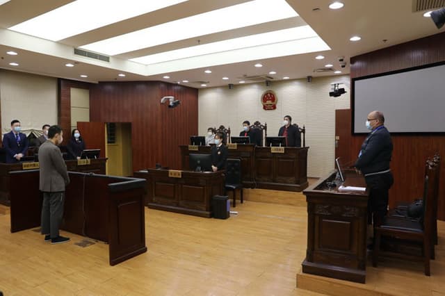 上海宣判一起“择校费”诈骗案,被告人获刑10年