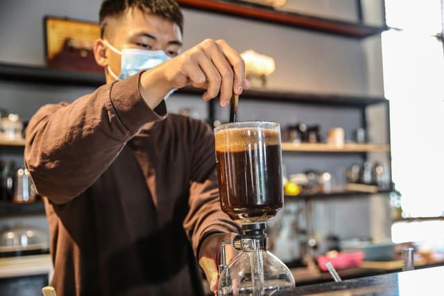 海南澄迈:返乡大学生助力乡村振兴