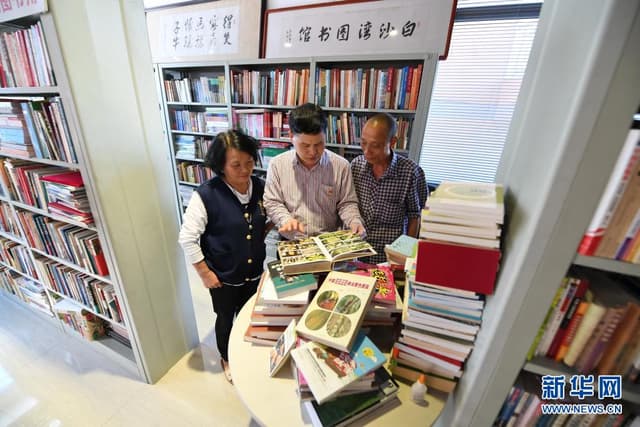福建闽侯马坑村:父子接力办好乡村公益图书馆