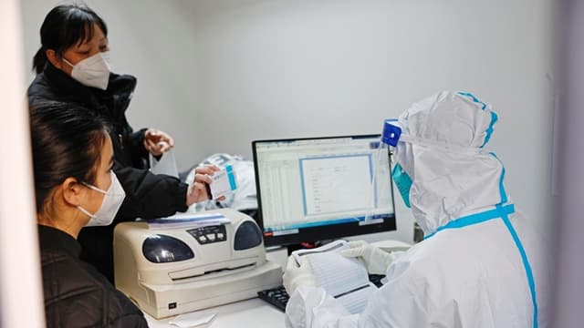 中疾控专家:国内没有发现德尔塔变异株与奥密克戎变异株重组