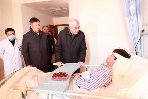 江西省委书记赶赴火灾事故现场指导处置:“让人揪心,是血的教训”