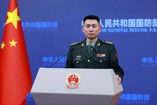 国防部:中国军队严阵以待,坚决反制南海侵权挑衅