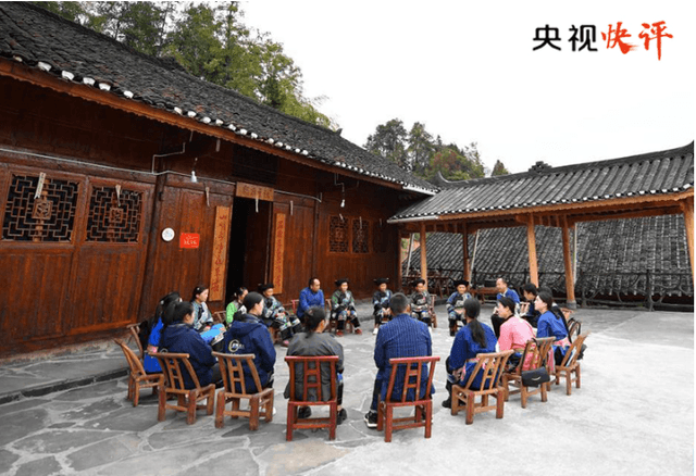 以学铸魂,筑牢信仰之基、补足精神之钙、把稳思想之舵