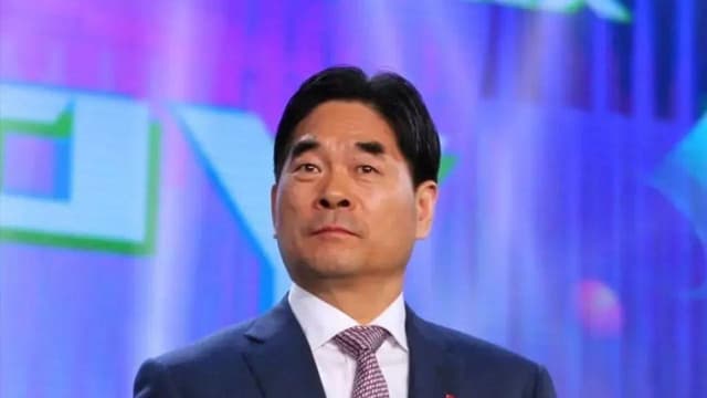 王振华猥亵儿童案二审:驳回上诉,维持原判