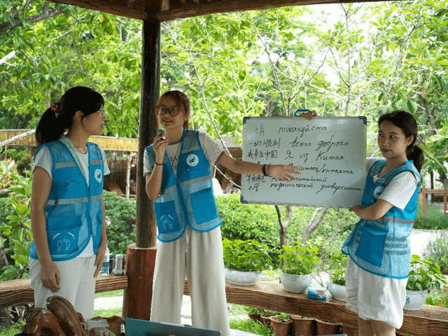 三语直播架桥梁,特色农产 “走出去”