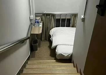 最高650元一晚?北京一酒店“楼梯间房”被查封