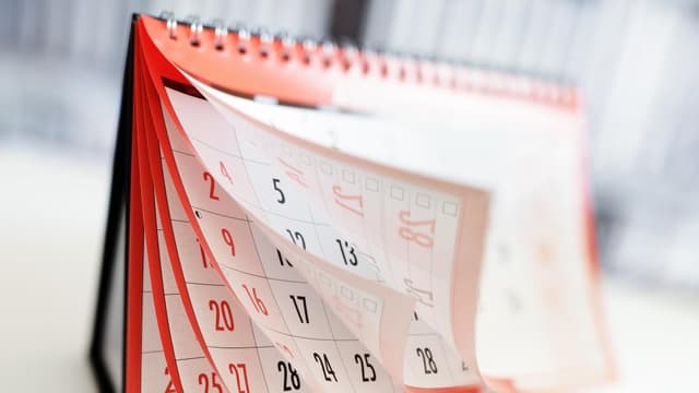 探亲假还能不能休?40多岁的“老文件”能否适用当下探亲者