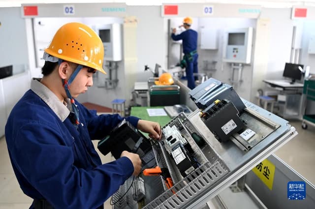 “00后”未来工匠以一技之长筑梦青春