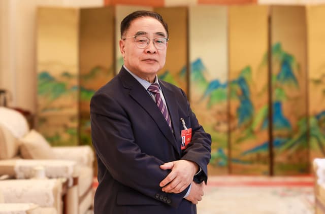 代表委员说—— 张伯礼代表:让基层医生“招得来、留得住”