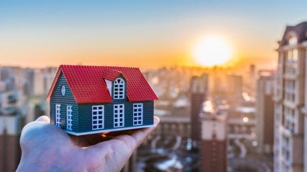 两部门:首套房首付比例不低于20%,二套房不低于30%、利率下限下调