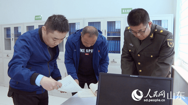 走好网上群众路线的山东答卷:网上听民声 网下暖民心