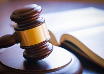 唐慧兄妹被控寻衅滋事案一审:两人分别被判四年、三年半