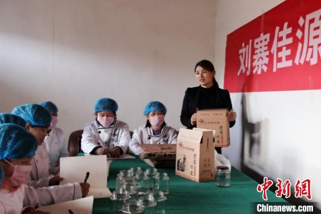 甘肃会宁“美厨娘”:携手乡亲让“家乡味道”走出去