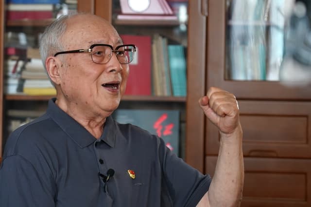 “七一勋章”获得者|人民音乐家吕其明:把一生融入这面“红旗”