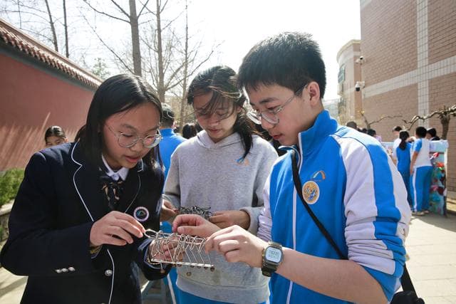 “2023年度数学节”打造不一样的“数学节”