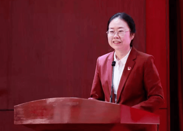 北京中医药大学谷晓红:病毒已变异成另一种病 新冠肺炎应改称新冠病毒传染病